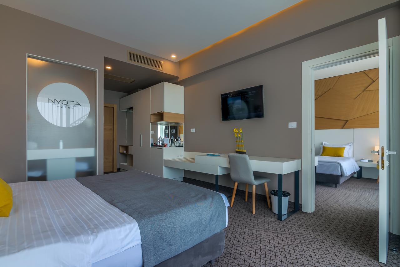 Nyota Hotel & Conference Center مامايا المظهر الخارجي الصورة