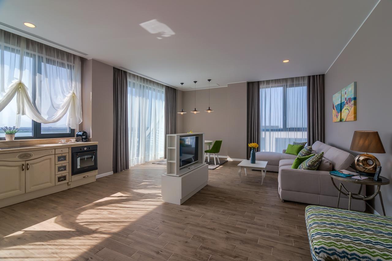 Nyota Hotel & Conference Center مامايا المظهر الخارجي الصورة