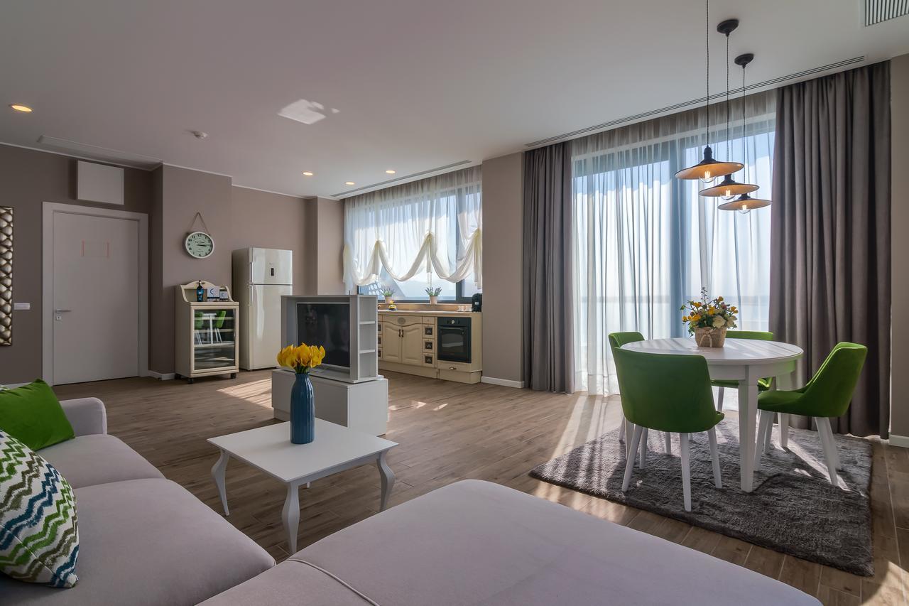 Nyota Hotel & Conference Center مامايا المظهر الخارجي الصورة
