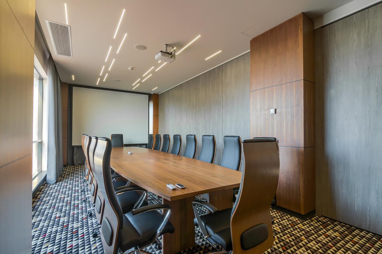 Nyota Hotel & Conference Center مامايا المظهر الخارجي الصورة